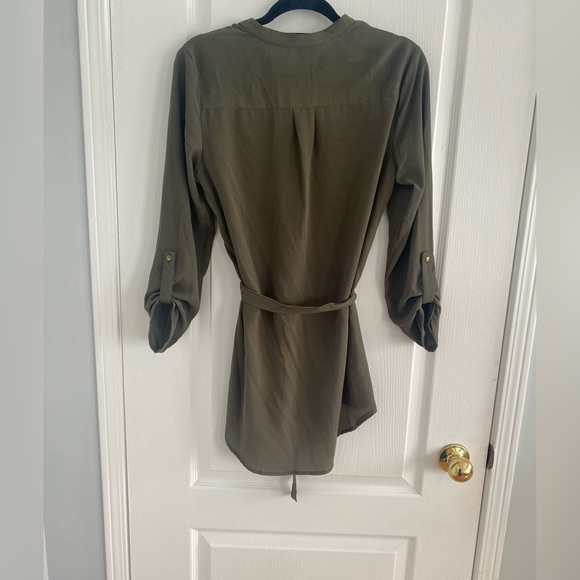 Army Green Blouse - Picture 4 of 5